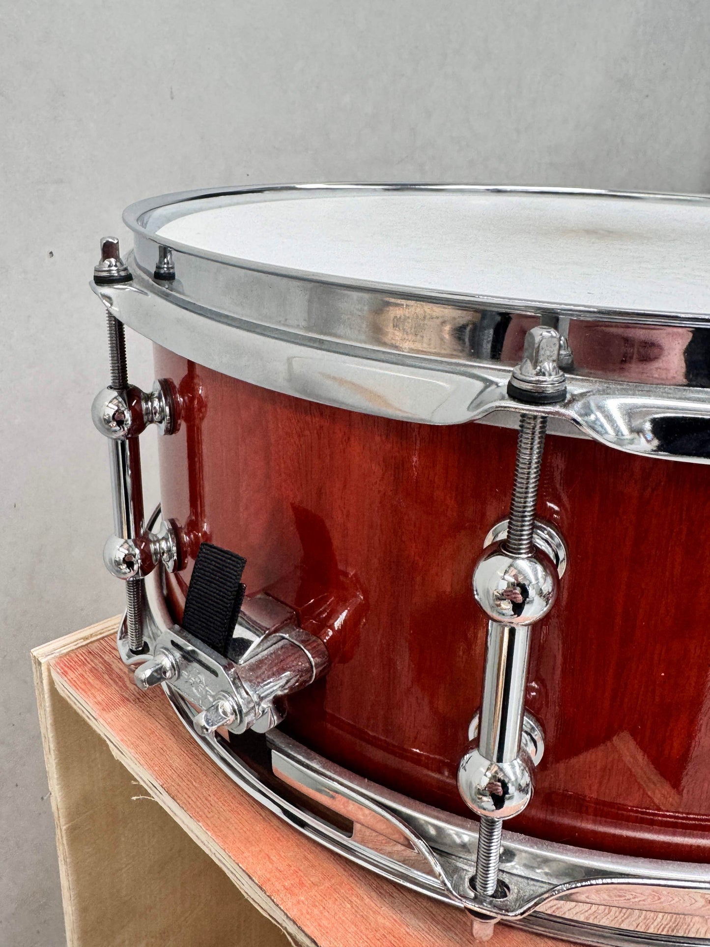 Red Rock Drums 5.5" Tassie Oak Snare Drum USED